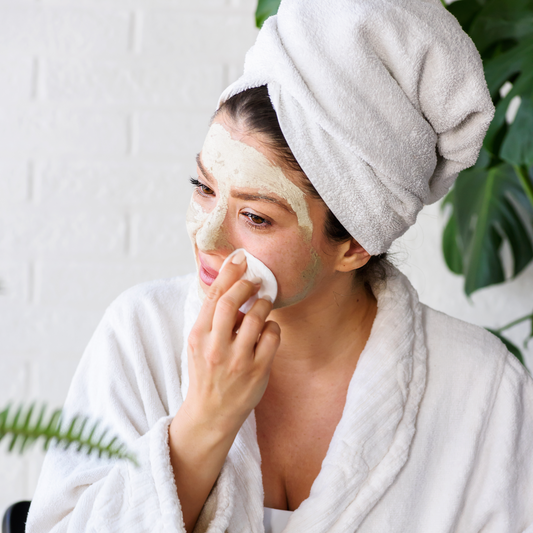 Sweat and Skincare: How to Keep Our Skin Clear When Working Out