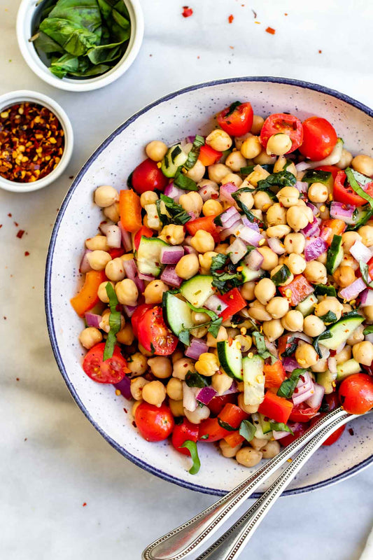 Mediterranean Chickpea Salad (V)